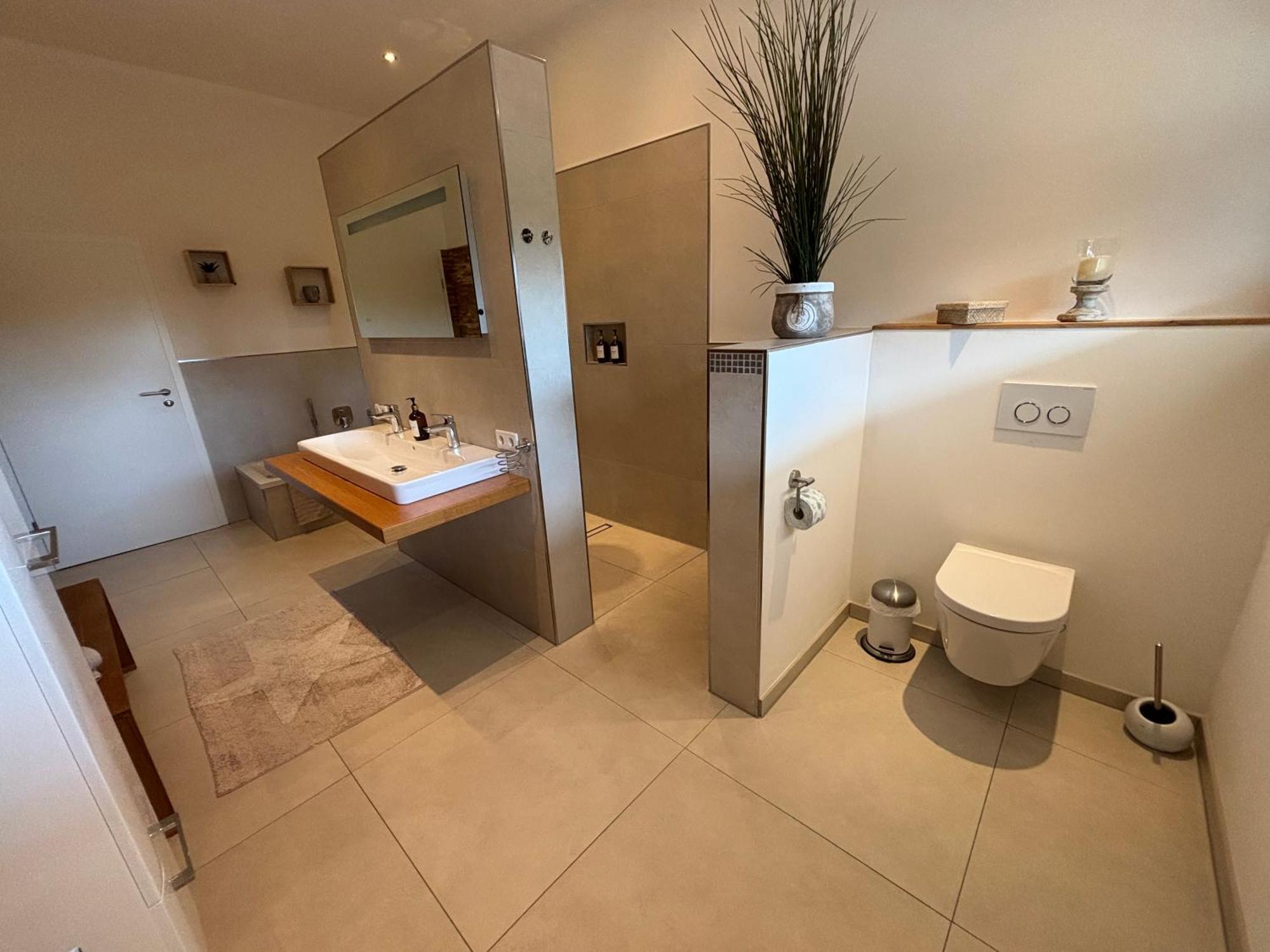 B&S-Apartment 100 Qm Neu Schlangen Экстерьер фото