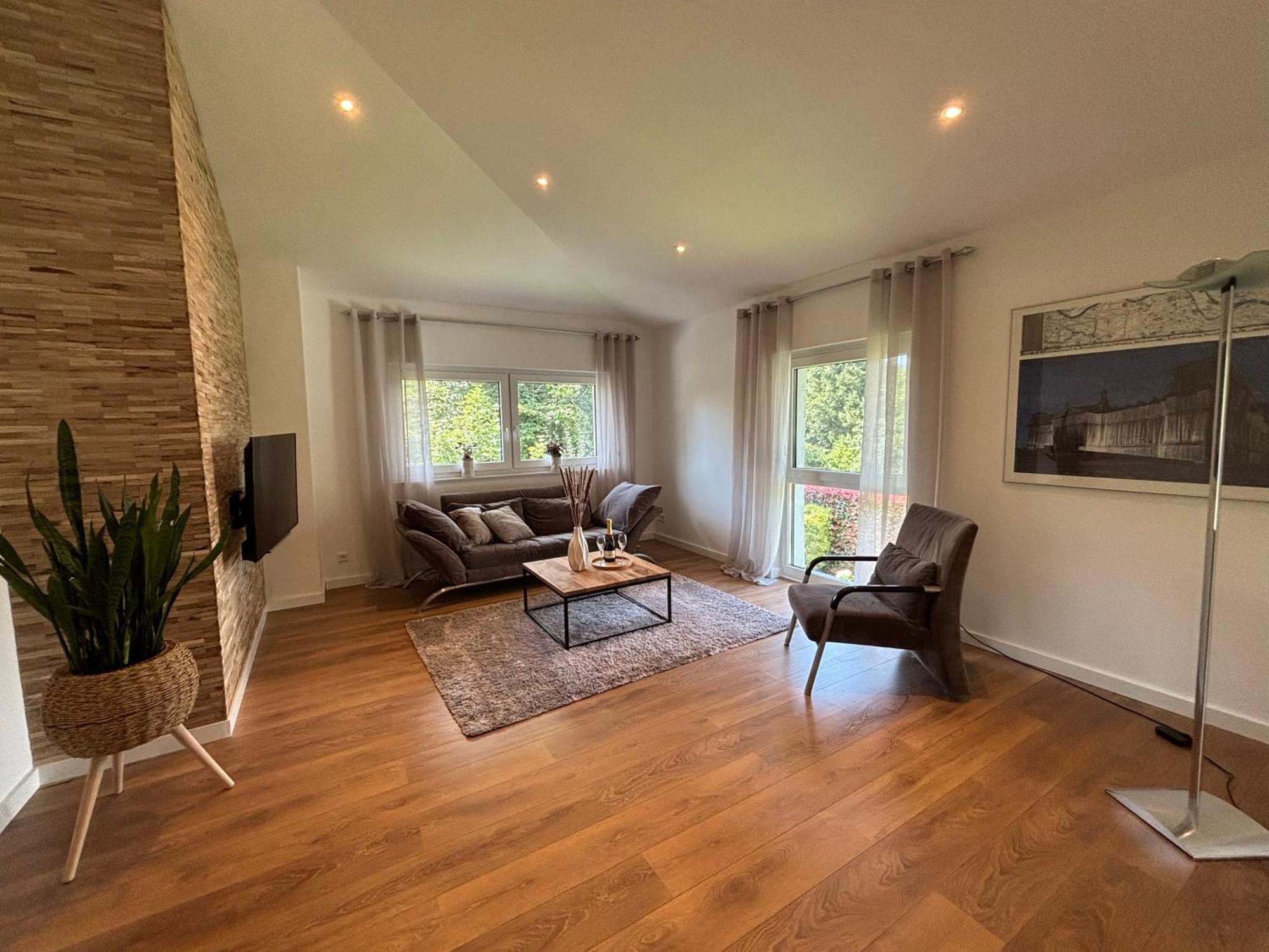 B&S-Apartment 100 Qm Neu Schlangen Экстерьер фото